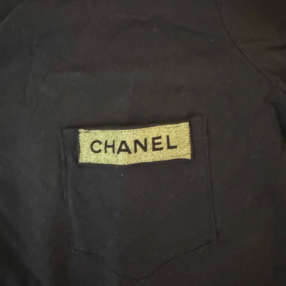 CHANEL Black Short Sleeve Tee with Branded Pocket - Picture 2 of 5